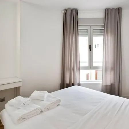 Apartament Gran Via By RegalateMadryt Zewnętrze zdjęcie